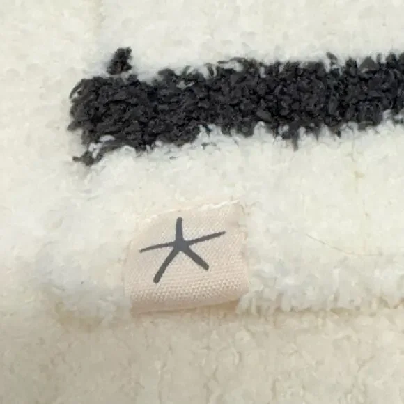 Disney Collection by Barefoot Dreams CozyChic Mickey Mouse Scarf Cream - Picture 6 of 8